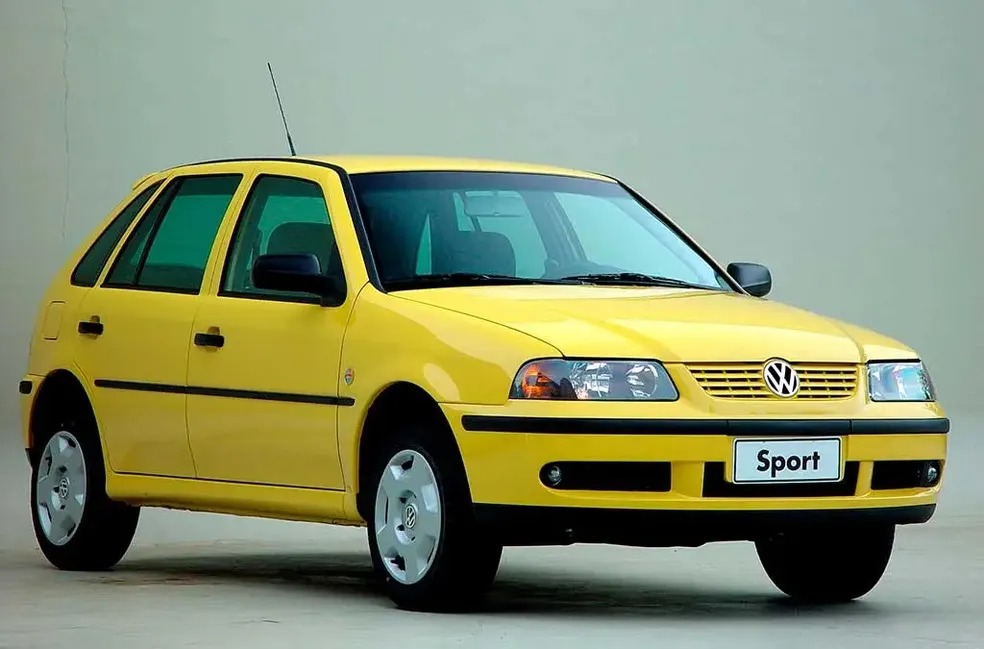 Volkswagen Gol Sport foi lançado na Copa de 2002  — Foto: Divulgação