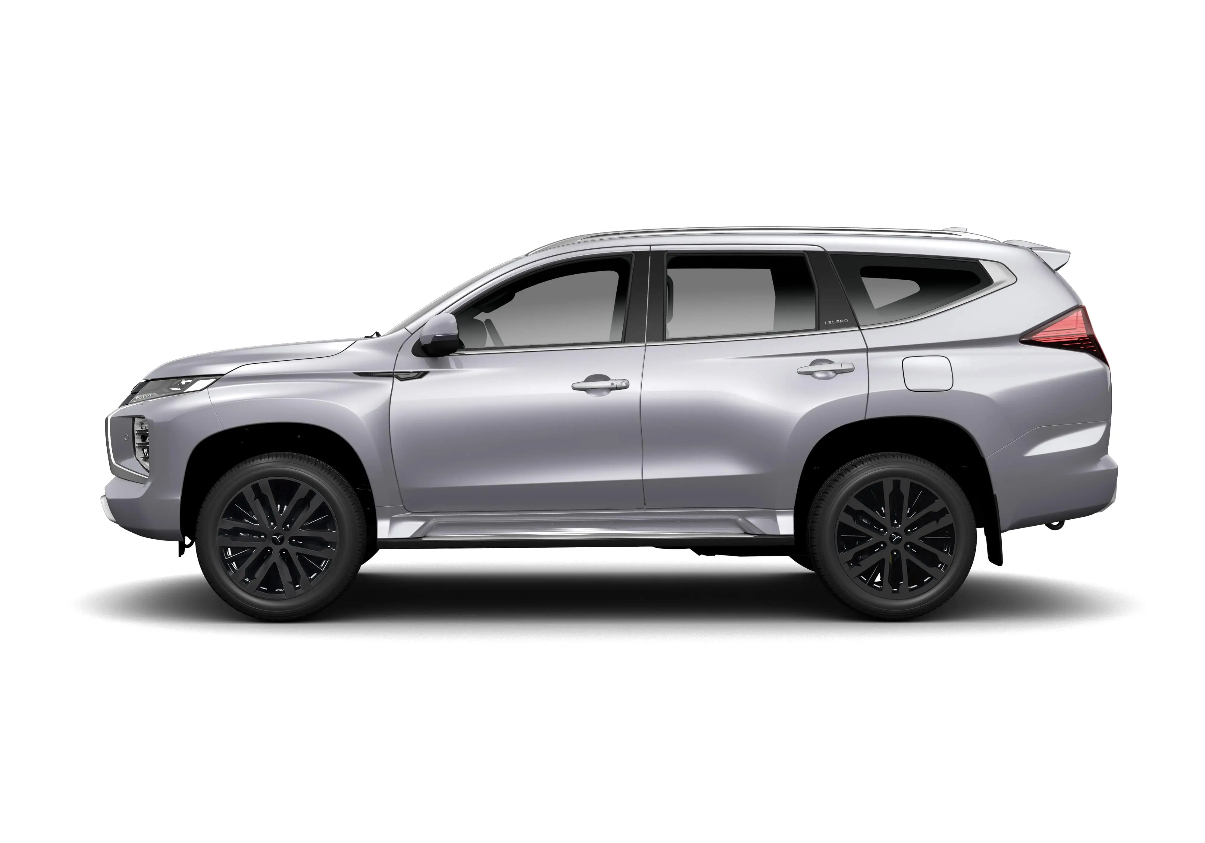Pajero Sport - Prata Blade Metálico