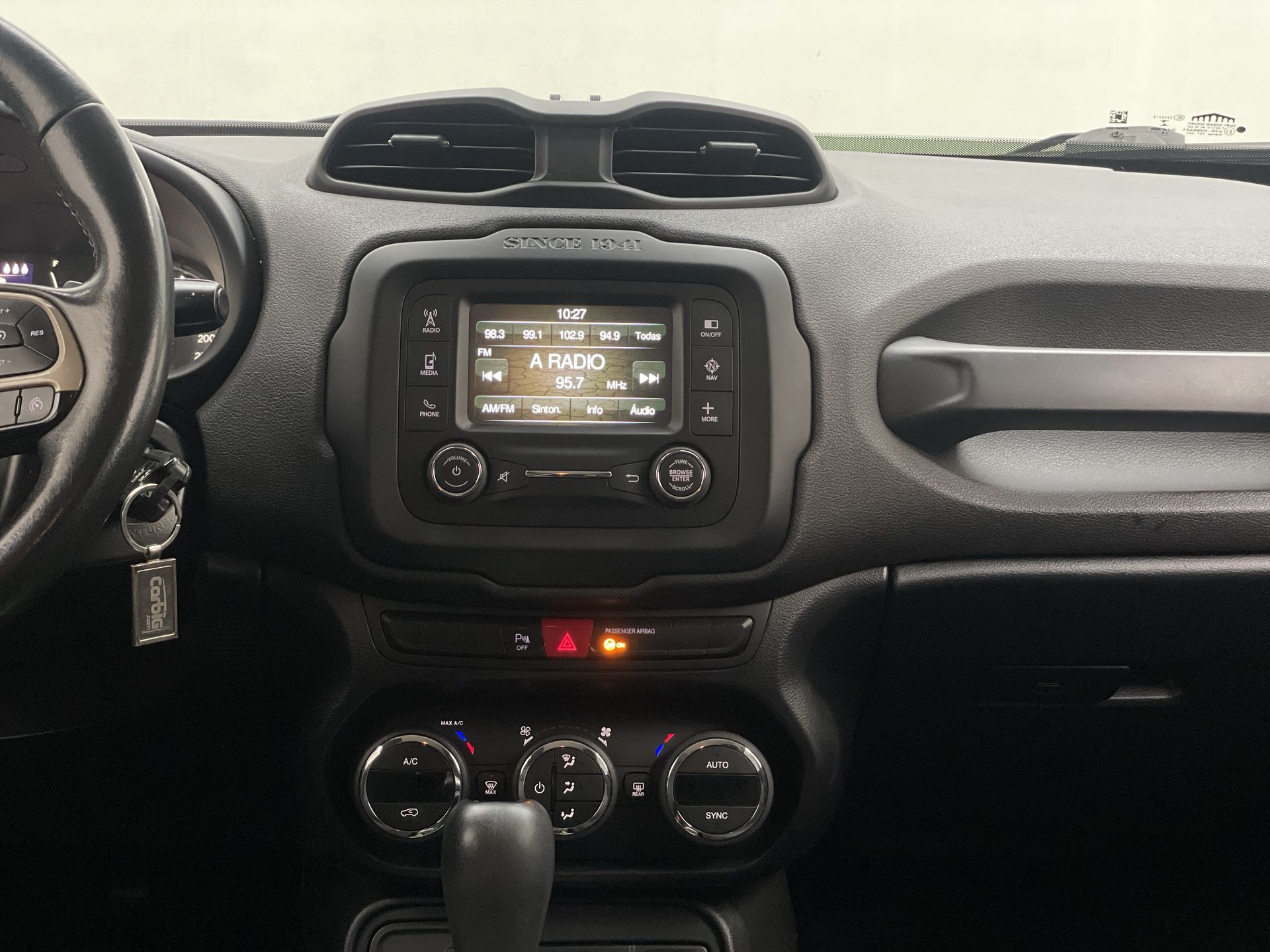 Jeep-RENEGADE-Renegade Longitude 1.8 4x2 Flex 16V Aut.