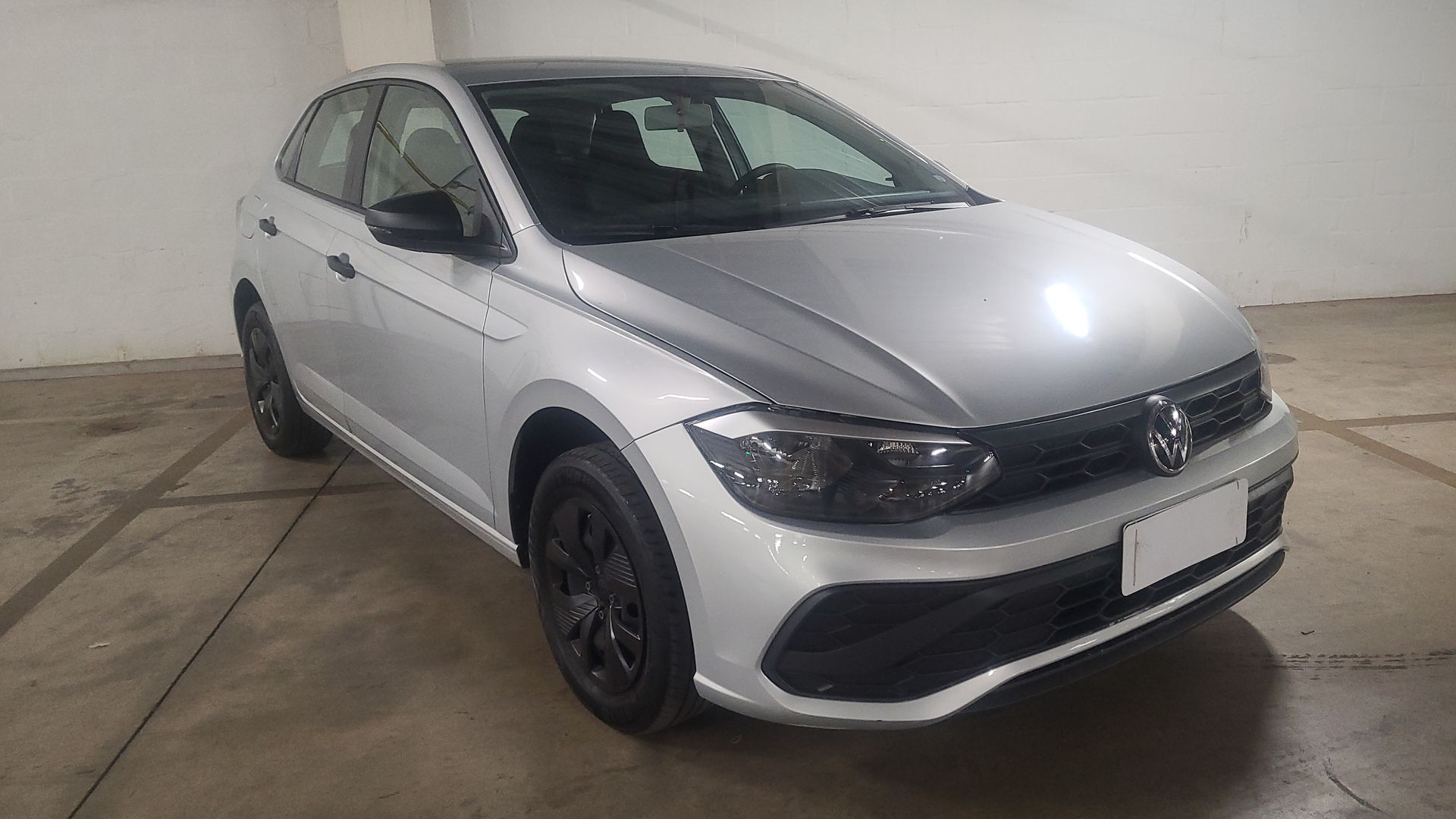 Polo Track 1.0 Flex 12V 5p