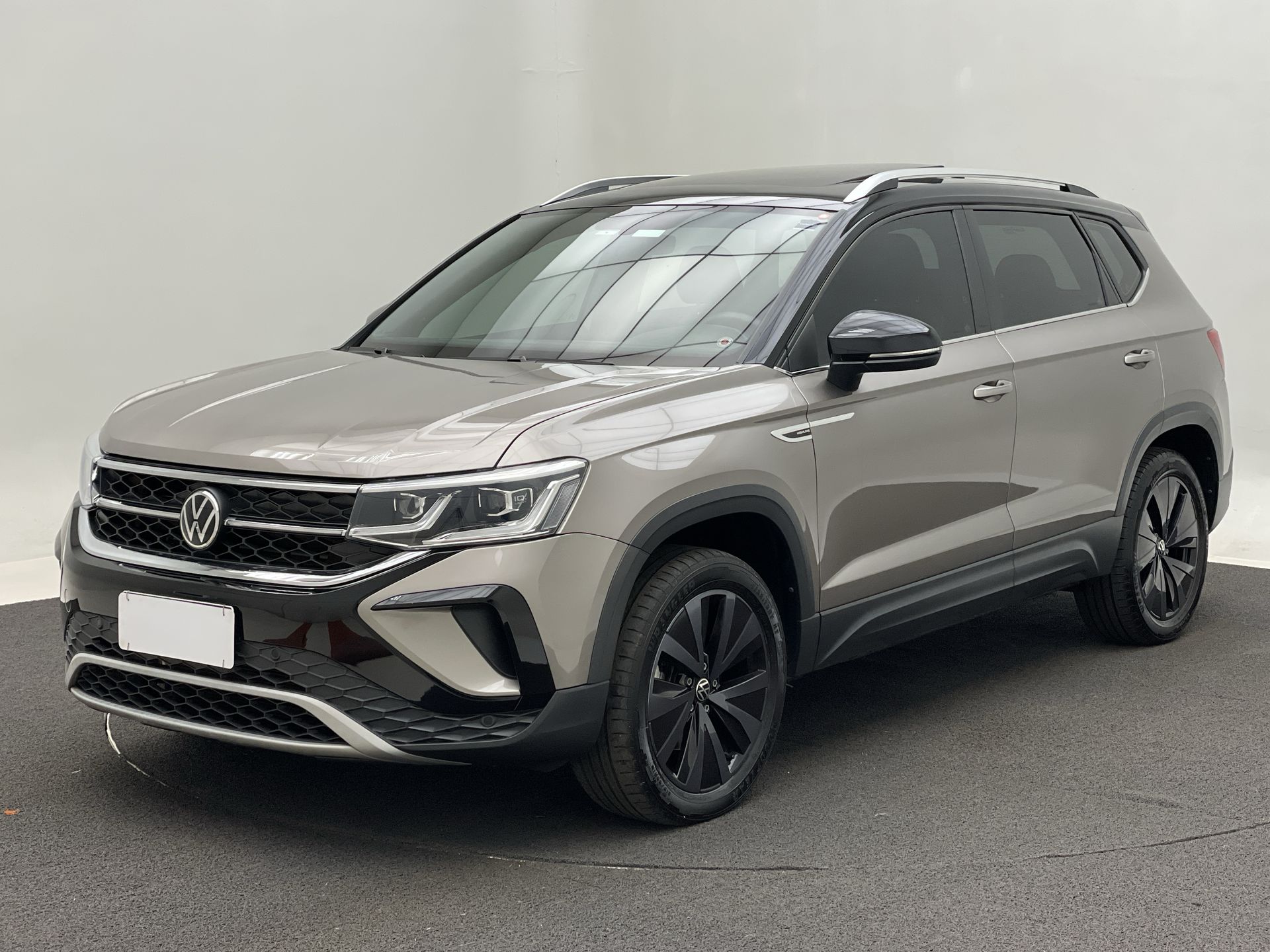 TAOS Highline 1.4 250 TSI Flex Aut.