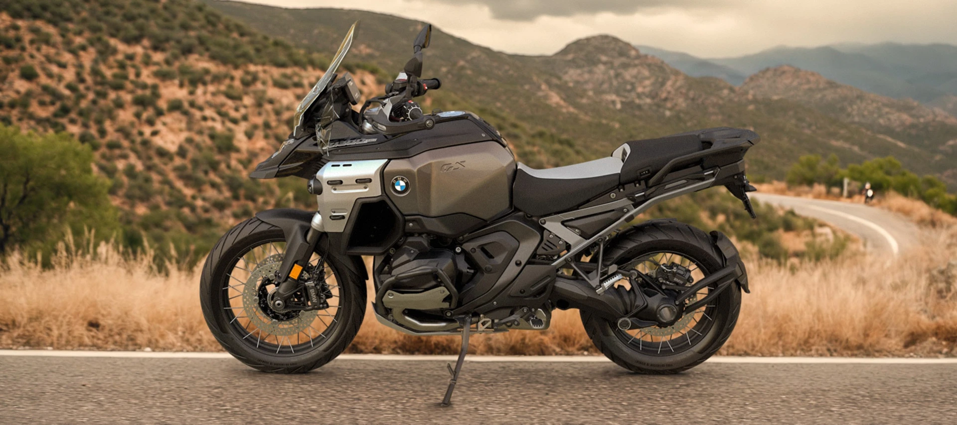 R 1300 GS Adventure Triple Black