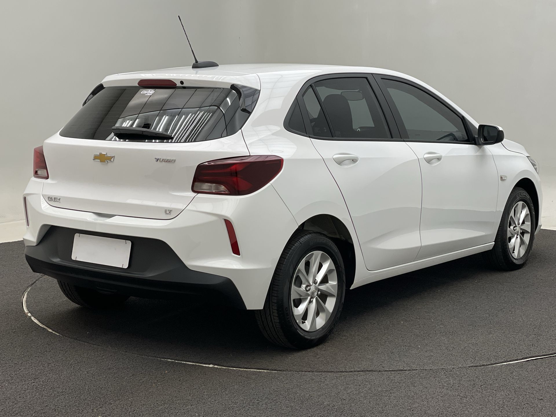 ONIX HATCH LT 1.0 12V TB Flex 5p Mec.