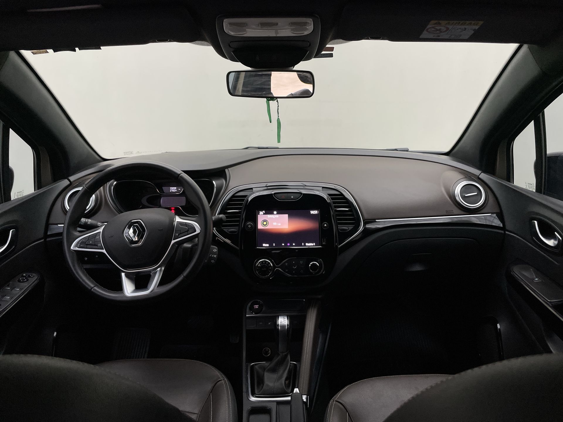 CAPTUR Iconic 1.3 TB 16V Flex 5p Aut.