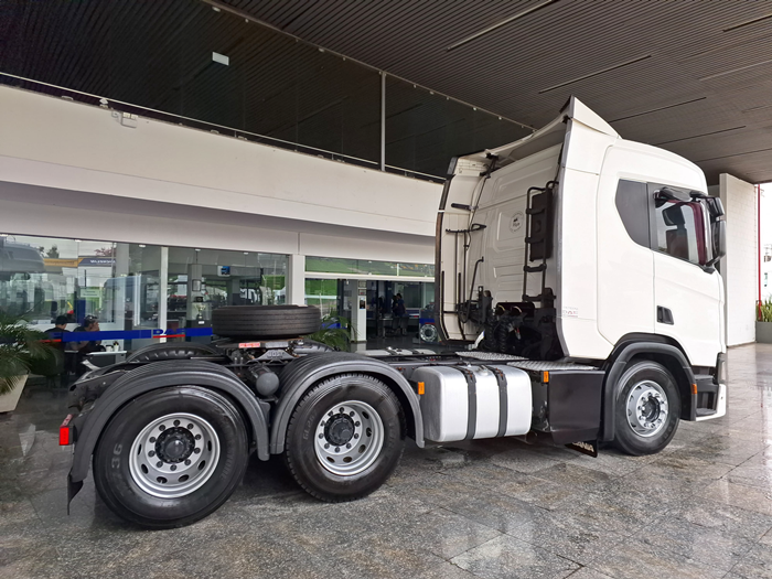 SCANIA-R-450-R-450 A 6x4 2p (diesel)(E5)