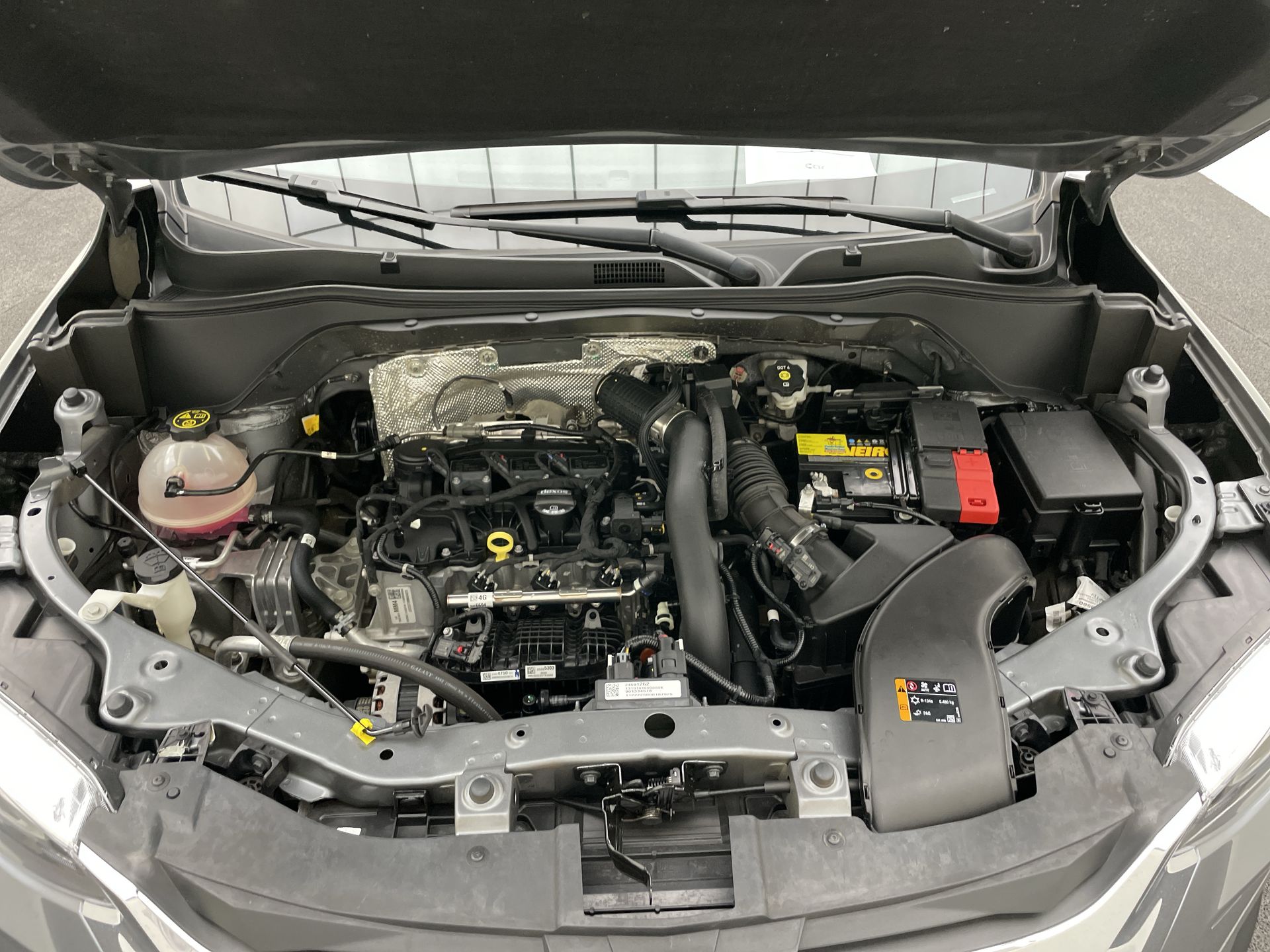 TRACKER LT 1.0 Turbo 12V Flex Aut.
