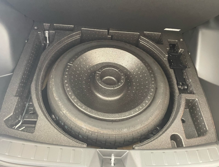 Mitsubishi-ECLIPSE CROSS-1.5 MIVEC TURBO GASOLINA HPE-S S-AWC BLACK CVT