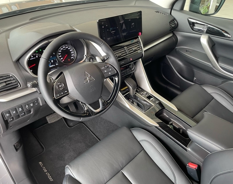 Mitsubishi-ECLIPSE CROSS-1.5 MIVEC TURBO GASOLINA HPE-S S-AWC CVT