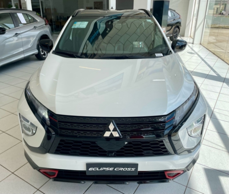 Mitsubishi-ECLIPSE CROSS-1.5 MIVEC TURBO GASOLINA HPE BLACK CVT