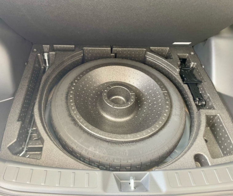 Mitsubishi-ECLIPSE CROSS-1.5 MIVEC TURBO GASOLINA HPE BLACK CVT