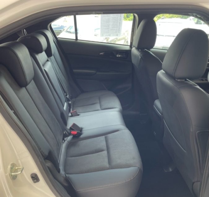 Mitsubishi-ECLIPSE CROSS-1.5 MIVEC TURBO GASOLINA HPE BLACK CVT