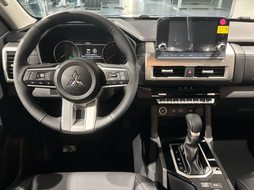 Mitsubishi-TRITON-2.4 BITURBO DIESEL HPE-S 4X4 AUTOMÁTICO