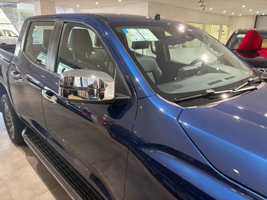 Mitsubishi-TRITON-2.4 BITURBO DIESEL HPE-S 4X4 AUTOMÁTICO