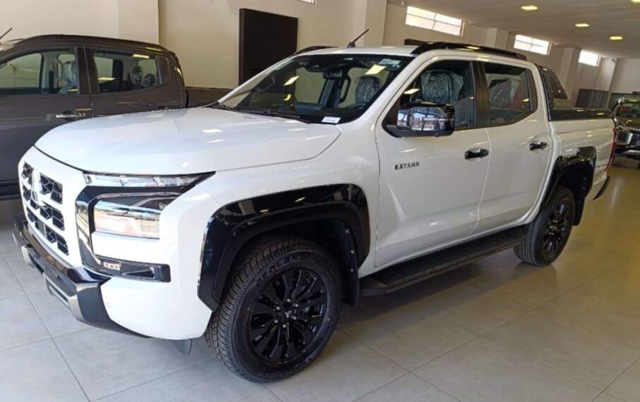 Mitsubishi-TRITON-2.4 BITURBO DIESEL CD KATANA 4X4 AUTOMÁTICO