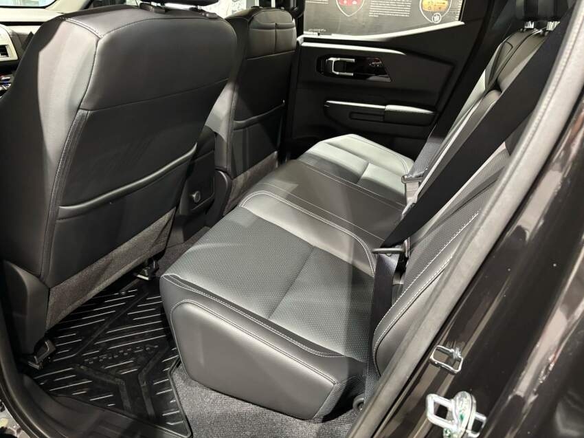 Mitsubishi-TRITON-2.4 BITURBO DIESEL CD HPE 4X4 AUTOMÁTICO