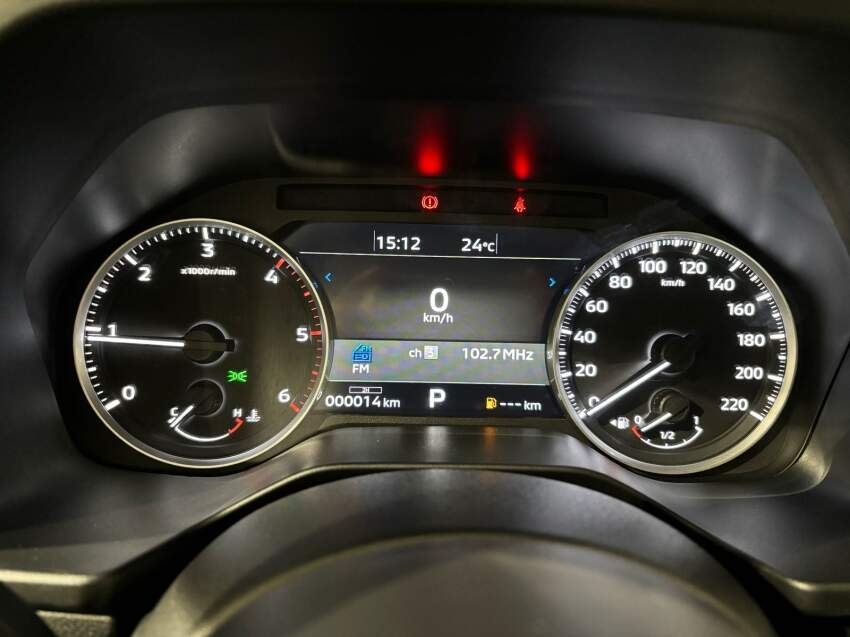 Mitsubishi-TRITON-2.4 BITURBO DIESEL CD HPE 4X4 AUTOMÁTICO