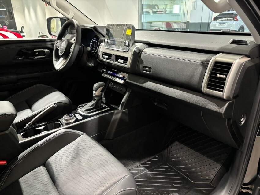 Mitsubishi-TRITON-2.4 BITURBO DIESEL CD HPE 4X4 AUTOMÁTICO