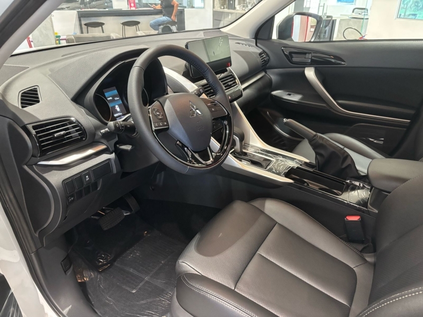 Mitsubishi-ECLIPSE CROSS-1.5 MIVEC TURBO GASOLINA RUSH CVT