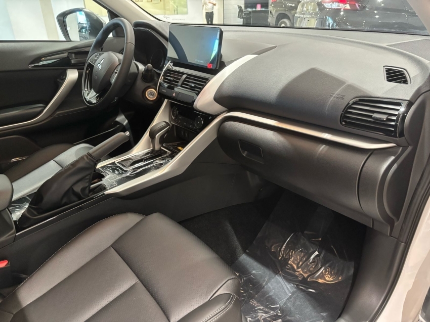 Mitsubishi-ECLIPSE CROSS-1.5 MIVEC TURBO GASOLINA RUSH CVT