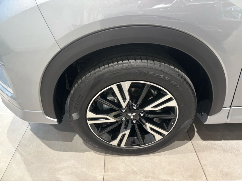 Mitsubishi-ECLIPSE CROSS-1.5 MIVEC TURBO GASOLINA HPE CVT