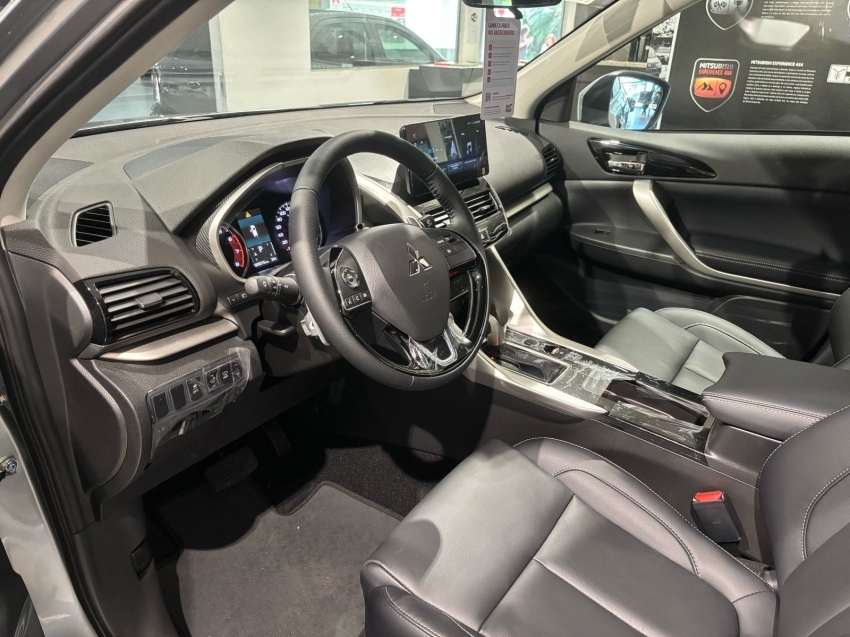 Mitsubishi-ECLIPSE CROSS-1.5 MIVEC TURBO GASOLINA HPE CVT