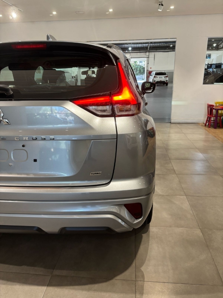 Mitsubishi-ECLIPSE CROSS-1.5 MIVEC TURBO GASOLINA HPE CVT