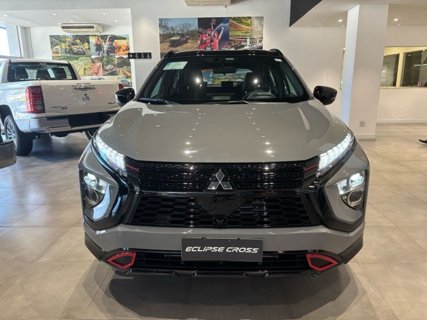Mitsubishi-ECLIPSE CROSS-1.5 MIVEC TURBO GASOLINA HPE BLACK CVT