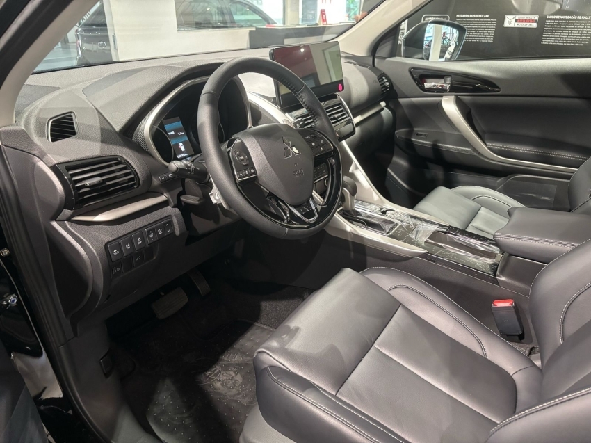 Mitsubishi-ECLIPSE CROSS-1.5 MIVEC TURBO GASOLINA HPE-S S-AWC CVT