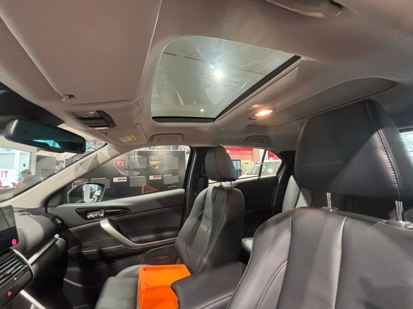 Mitsubishi-ECLIPSE CROSS-1.5 MIVEC TURBO GASOLINA HPE-S S-AWC CVT