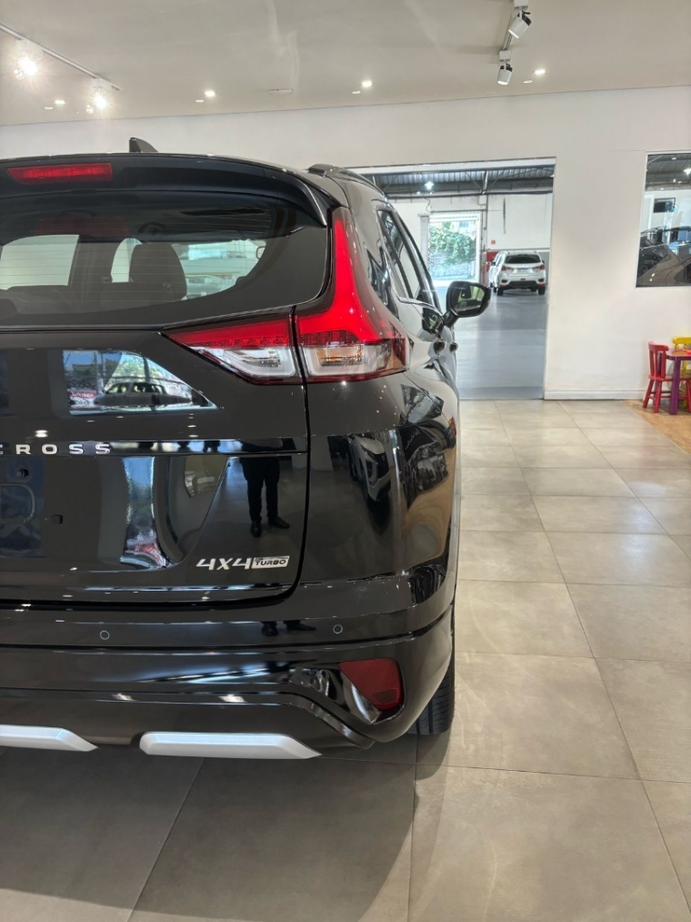 Mitsubishi-ECLIPSE CROSS-1.5 MIVEC TURBO GASOLINA HPE-S S-AWC CVT