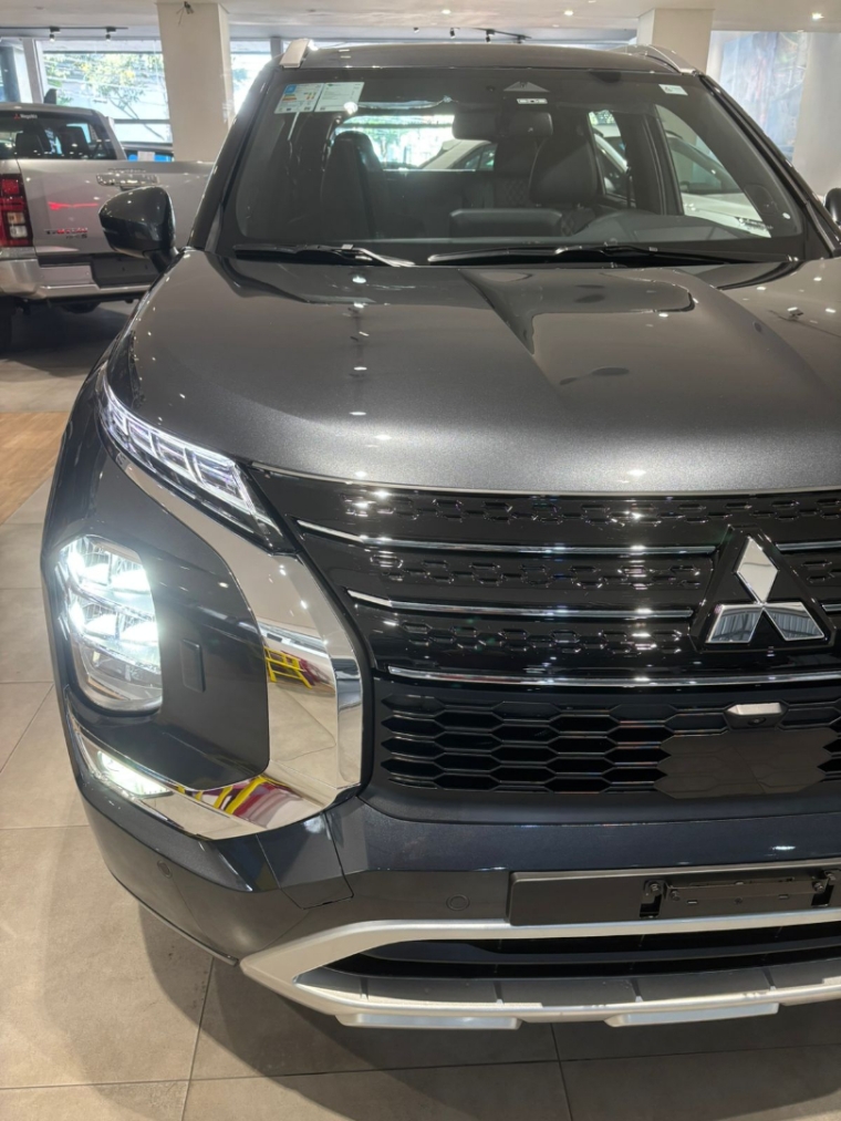 Mitsubishi-OUTLANDER-2.4 PHEV SIGNATURE S-AWC DHT