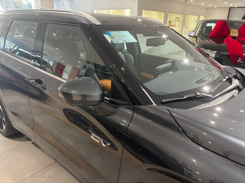 Mitsubishi-OUTLANDER-2.4 PHEV SIGNATURE S-AWC DHT