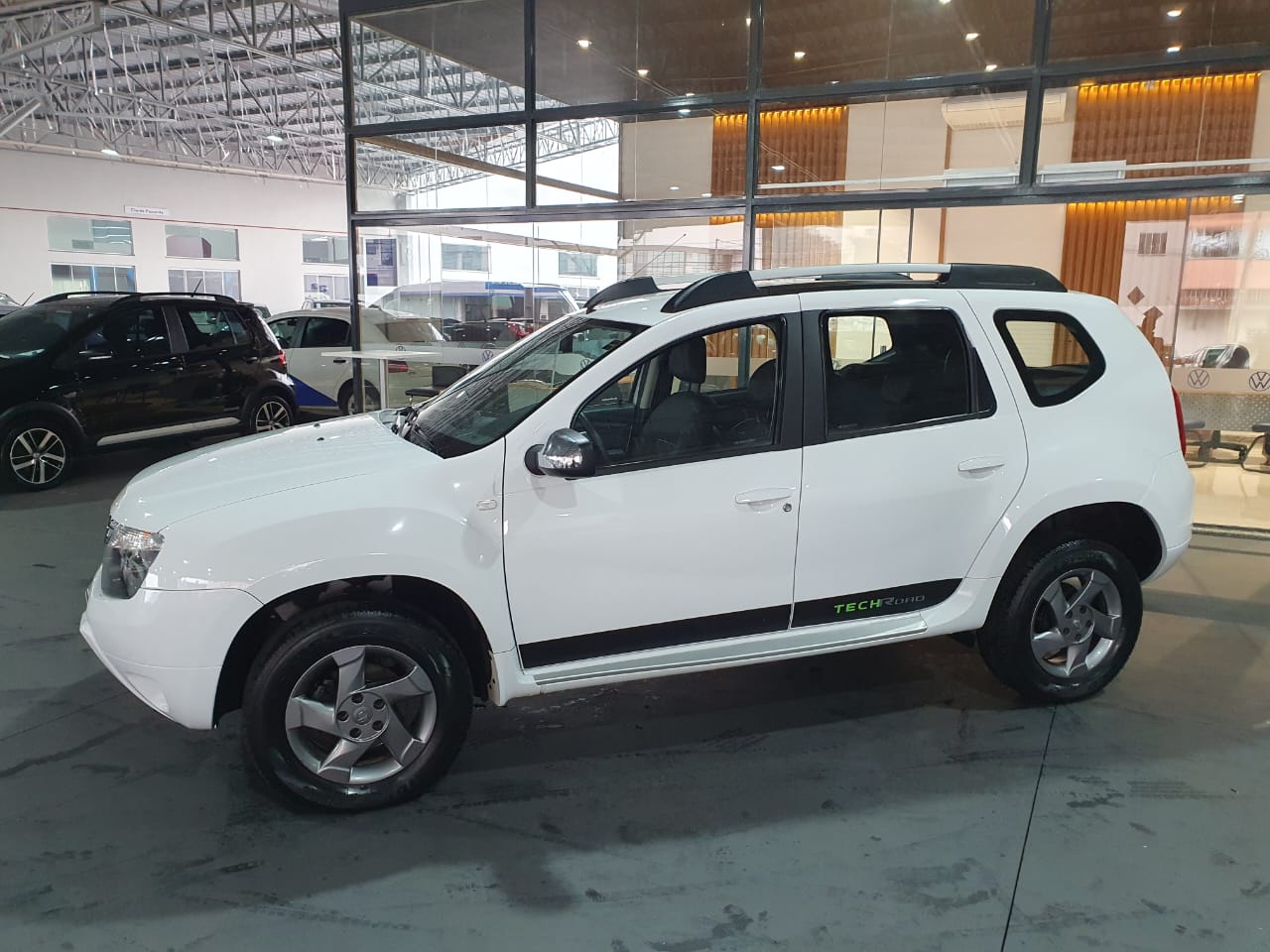 DUSTER TECHROAD 2.0 Hi-Flex 16V Aut.