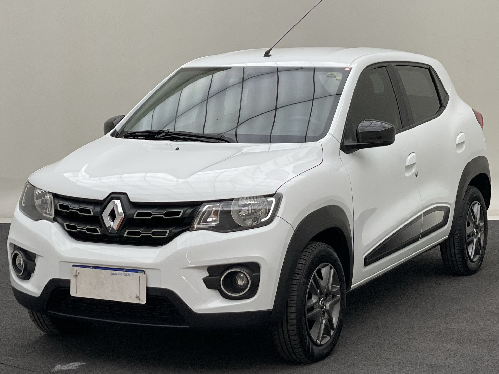 KWID Intense 1.0 Flex 12V 5p Mec.