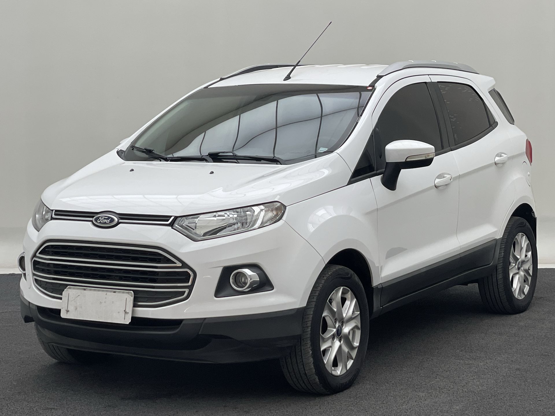 EcoSport TITANIUM 2.0 16V Flex 5p Aut.
