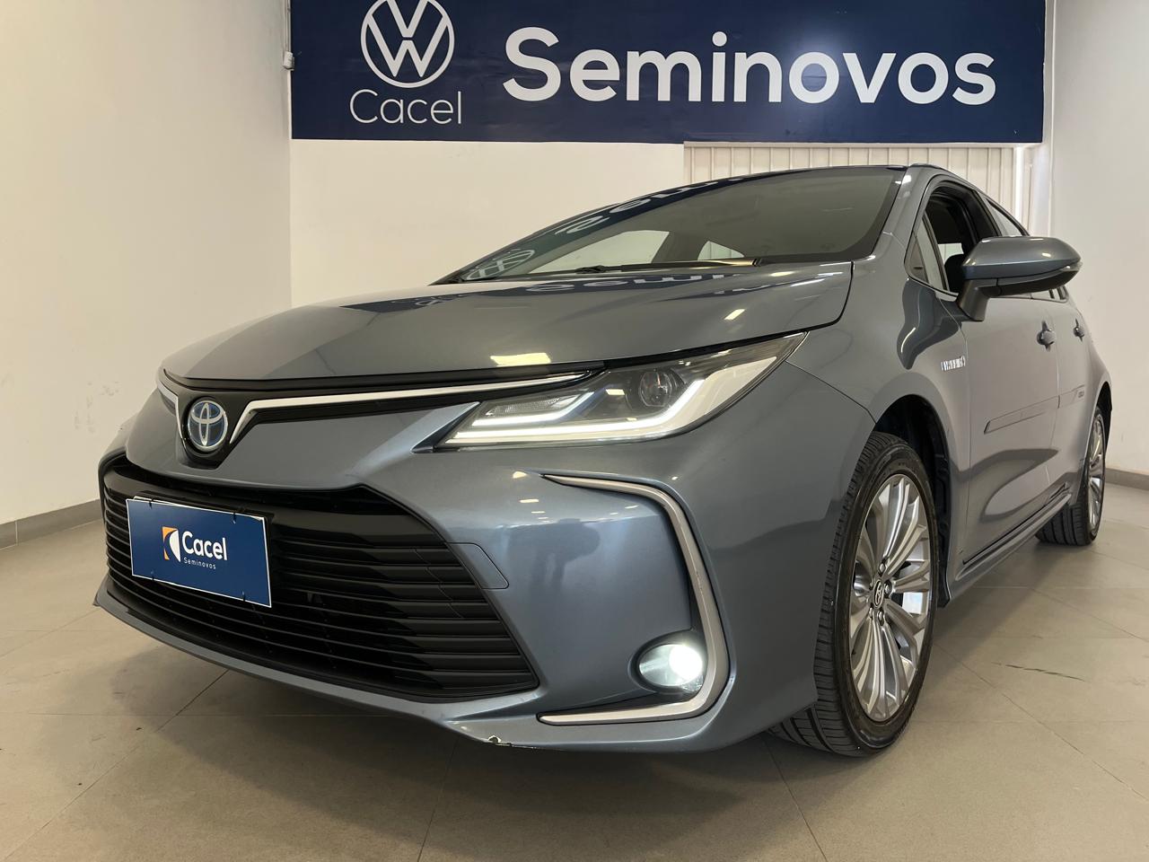 Corolla Altis 1.8 16V Aut. (Híbrido)