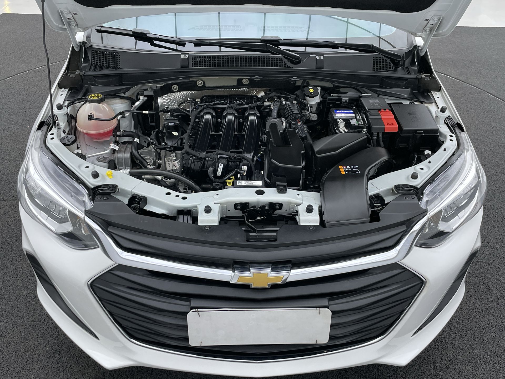 ONIX HATCH LT 1.0 12V Flex 5p Mec.