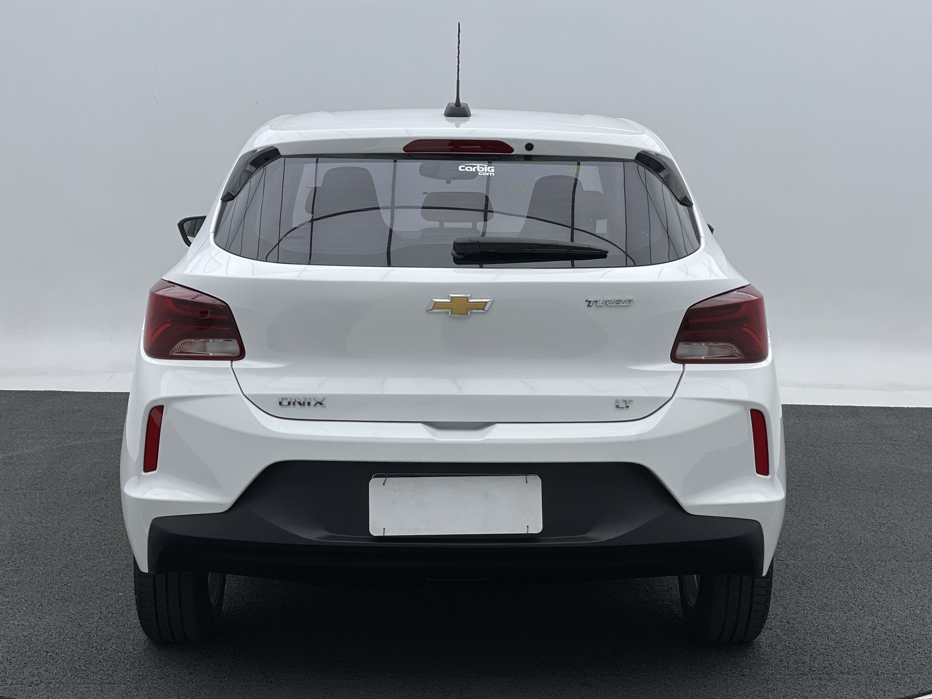 GM - Chevrolet-ONIX-ONIX HATCH LT 1.0 12V Flex 5p Mec.