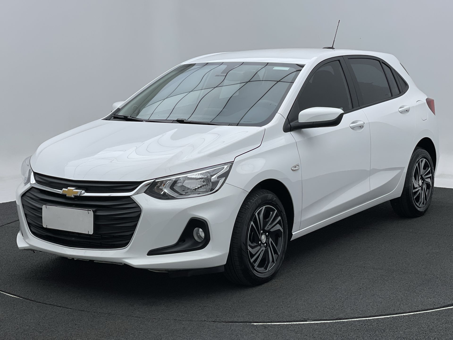 ONIX HATCH LT 1.0 12V TB Flex 5p Mec.