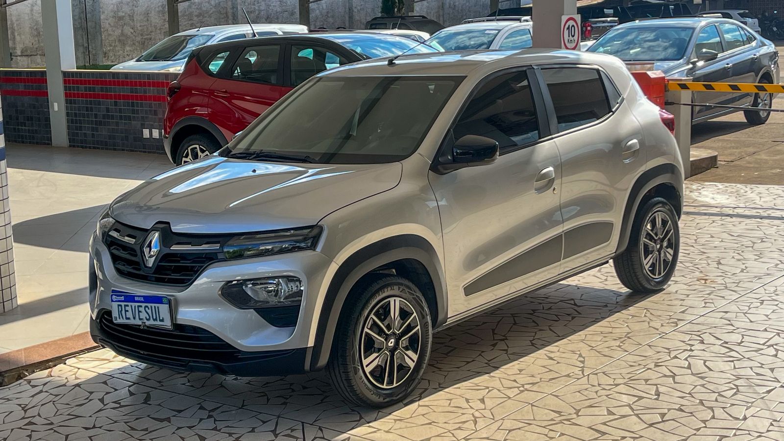 KWID Intense 1.0 Flex 12V 5p Mec.