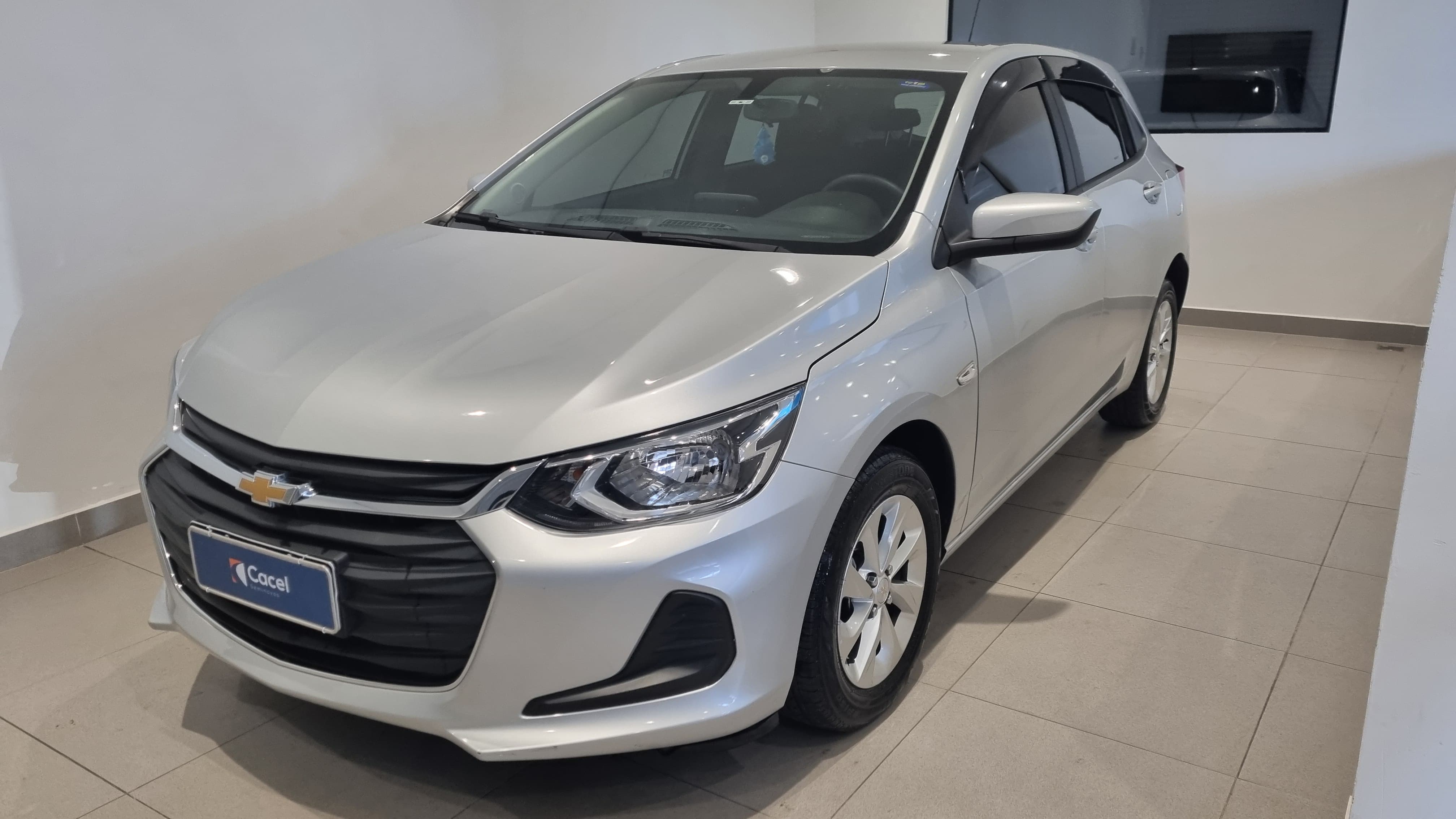 ONIX HATCH LT 1.0 12V TB Flex 5p Aut.