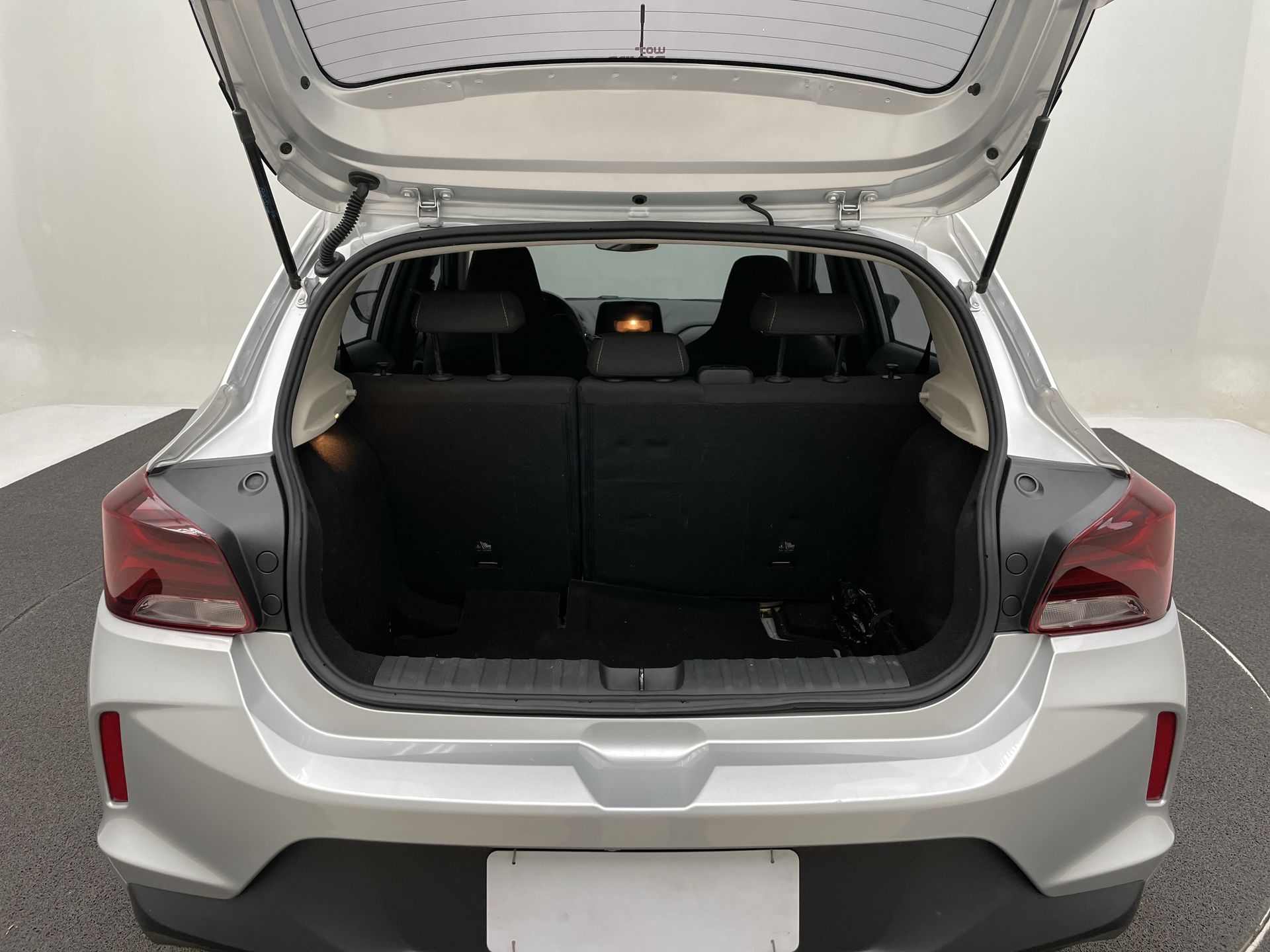 ONIX HATCH LT 1.0 12V Flex 5p Mec.