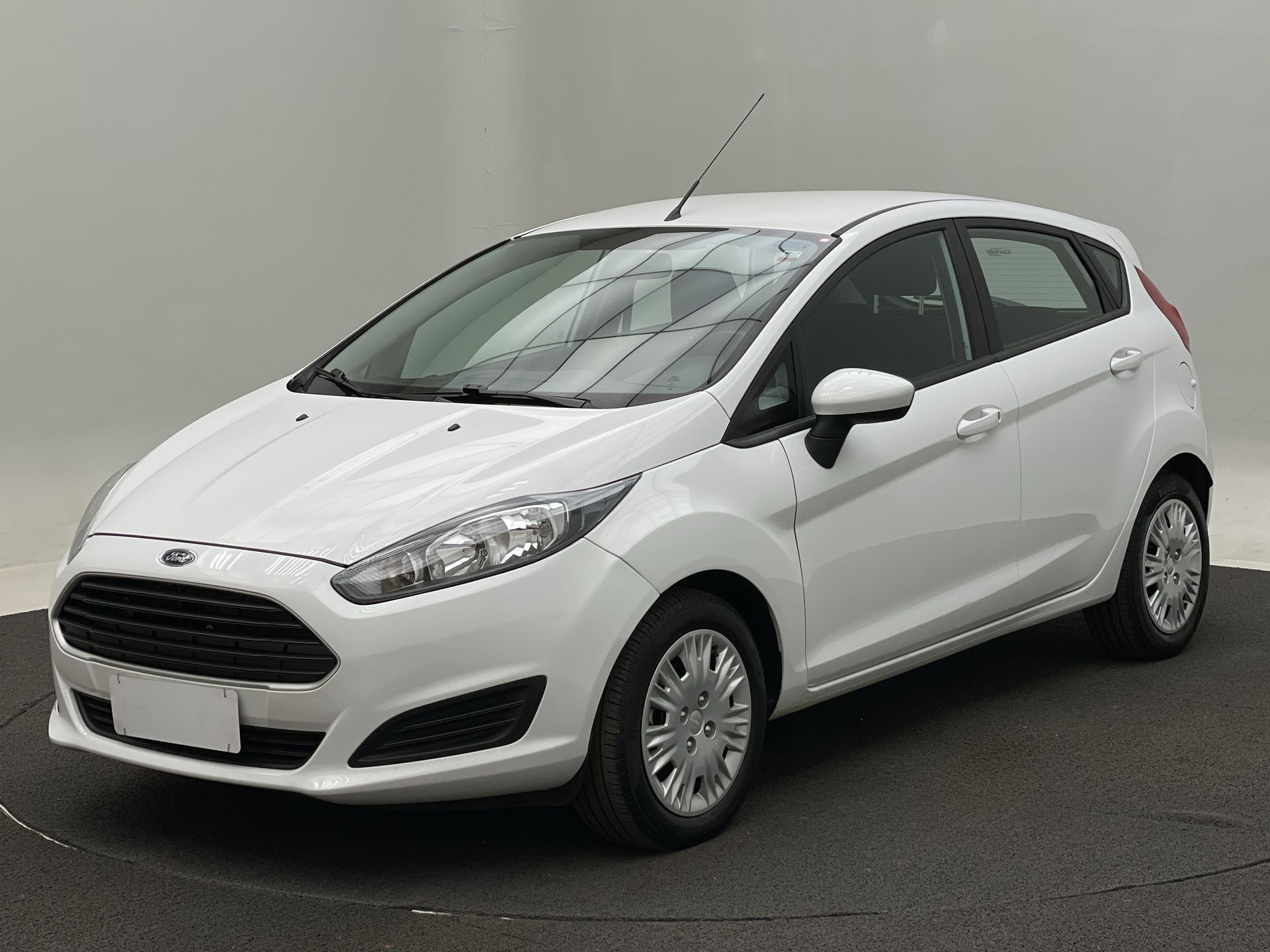Fiesta 1.5 16V Flex Mec. 5p