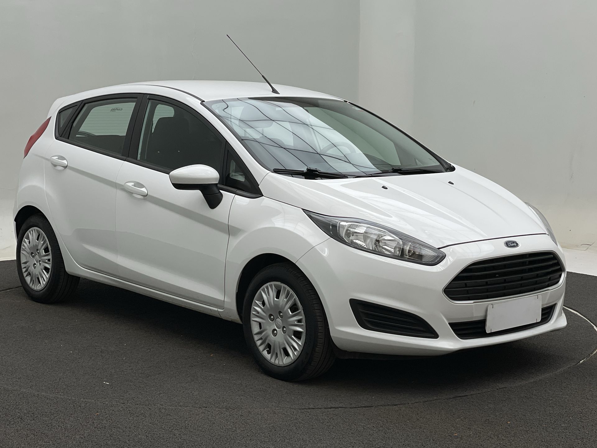 Ford-FIESTA-Fiesta 1.5 16V Flex Mec. 5p