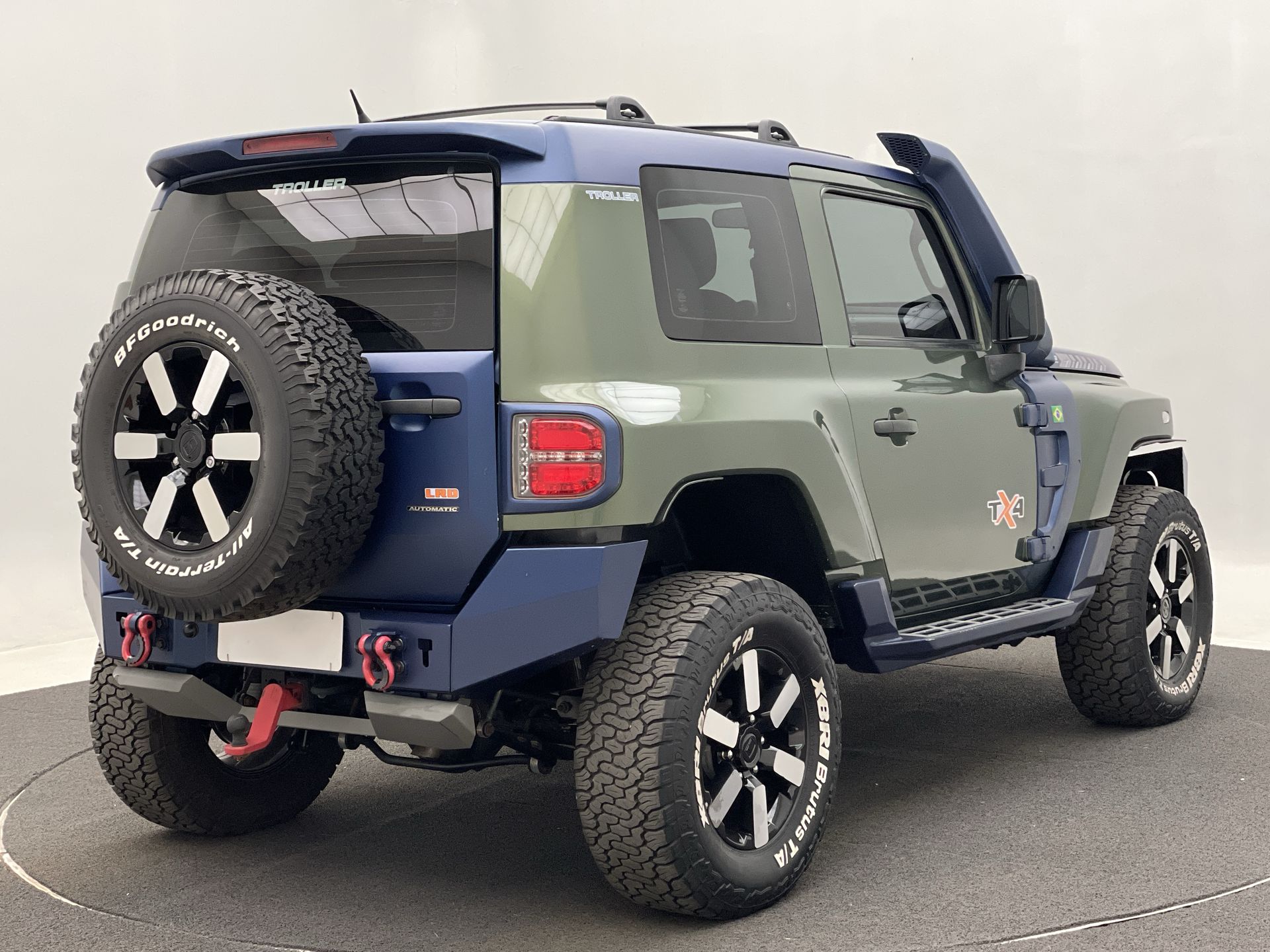 T-4 4x4 3.2 20V Tdi Cap. Rígida Diesel