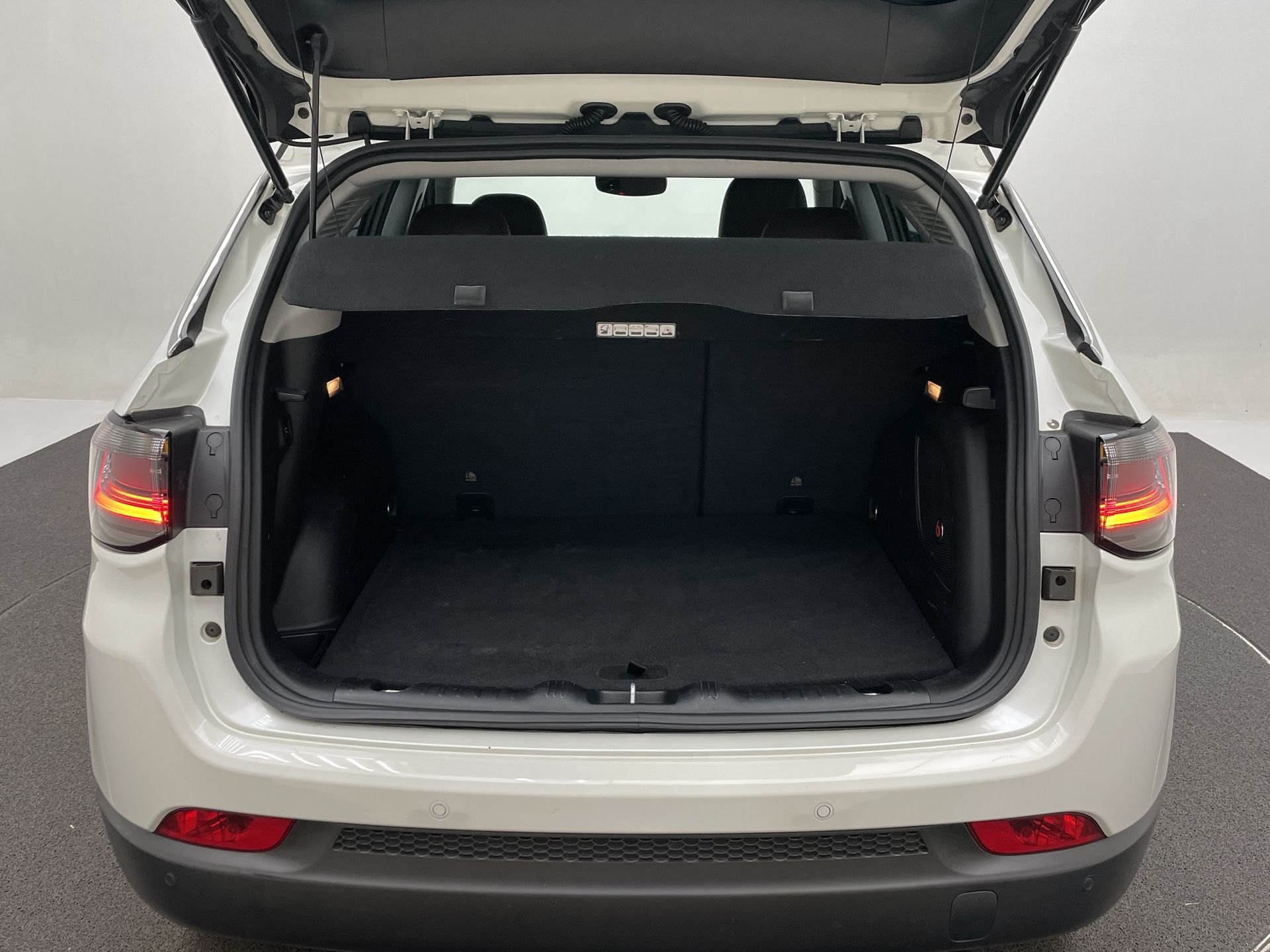 COMPASS LIMITED T270 1.3 TB 4x2 Flex Aut