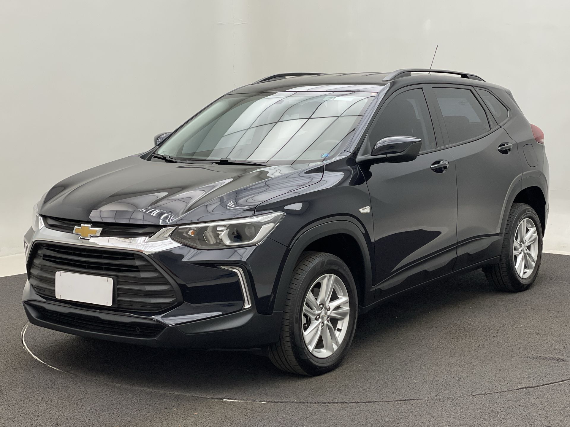 TRACKER LT 1.0 Turbo 12V Flex Aut.