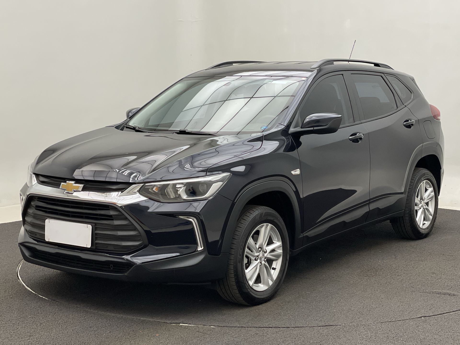 TRACKER LT 1.0 Turbo 12V Flex Aut.
