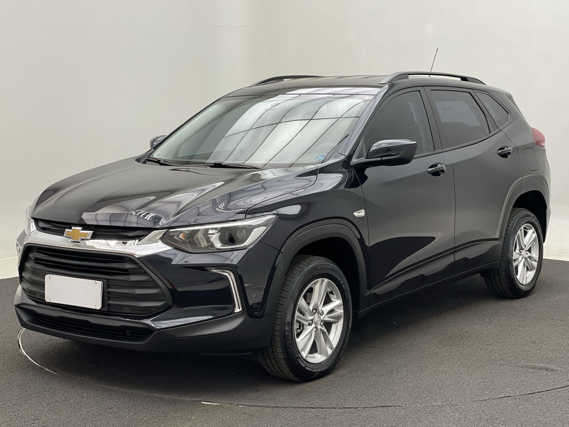 TRACKER LT 1.0 Turbo 12V Flex Aut.