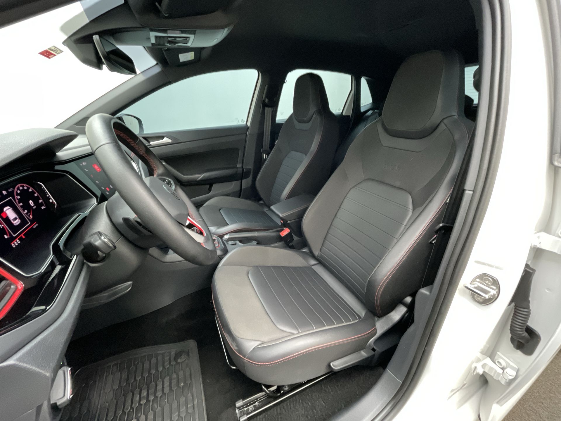 VW - Volkswagen-Polo-Polo GTS 1.4 TSI 16V Flex